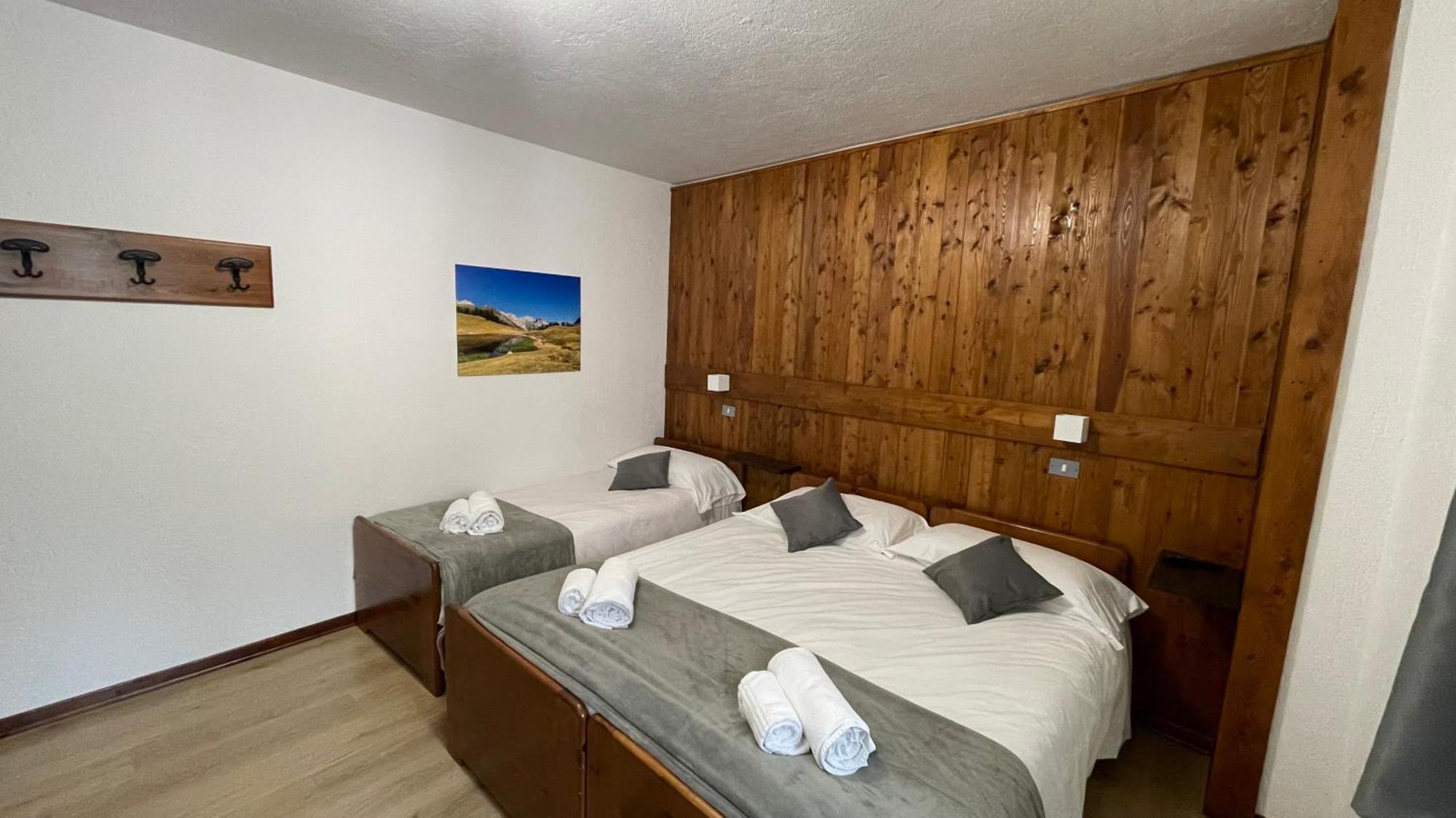 Chalet Bellevue Bardonecchia Szoba fotó
